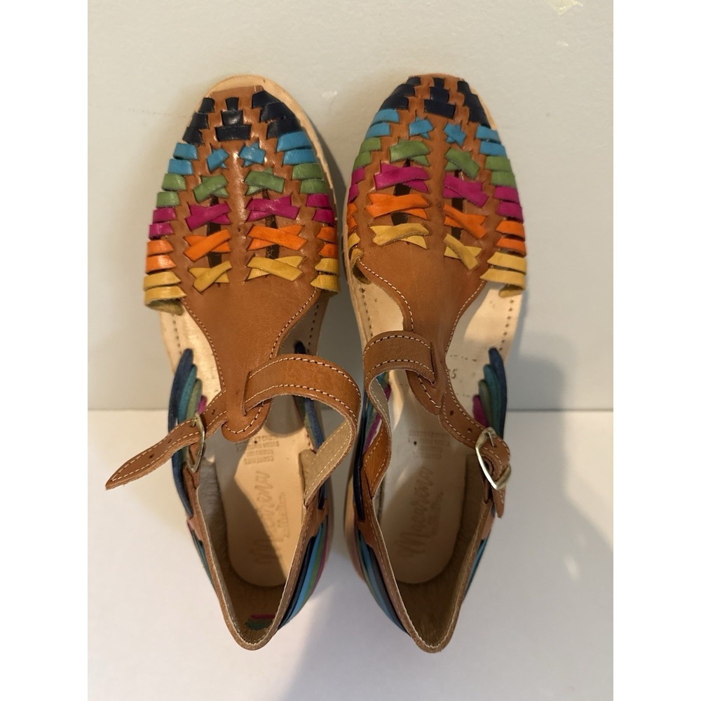 Beautiful BOHO Style Straps Macarena Woven  Leather Women's Sandals. Size 8. NEW